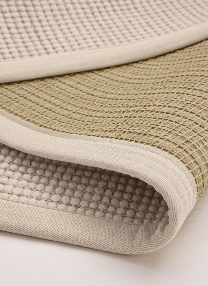 Sisal & Wool Bouclé Rug – Flat-Weave
