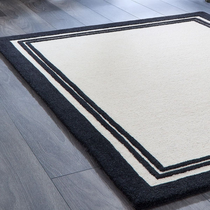 Piper Wool Rug – Modern Black & Cream