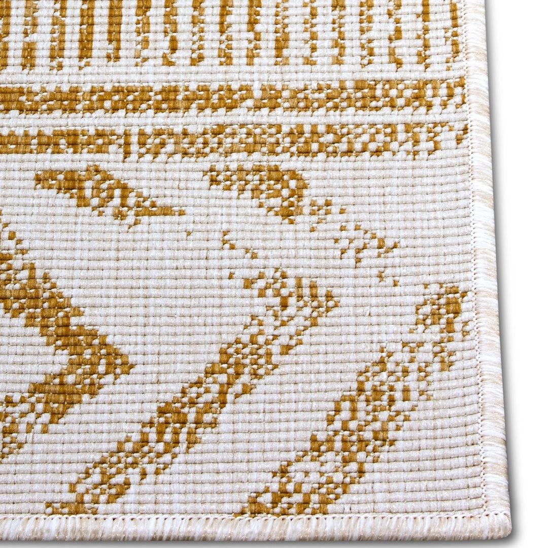 Indoor-Outdoor Reversible Geometric Yellow Rug