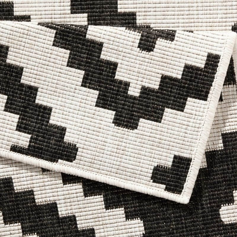 The Rugs Malta Reversible Indoor-Outdoor Rug - Stylish