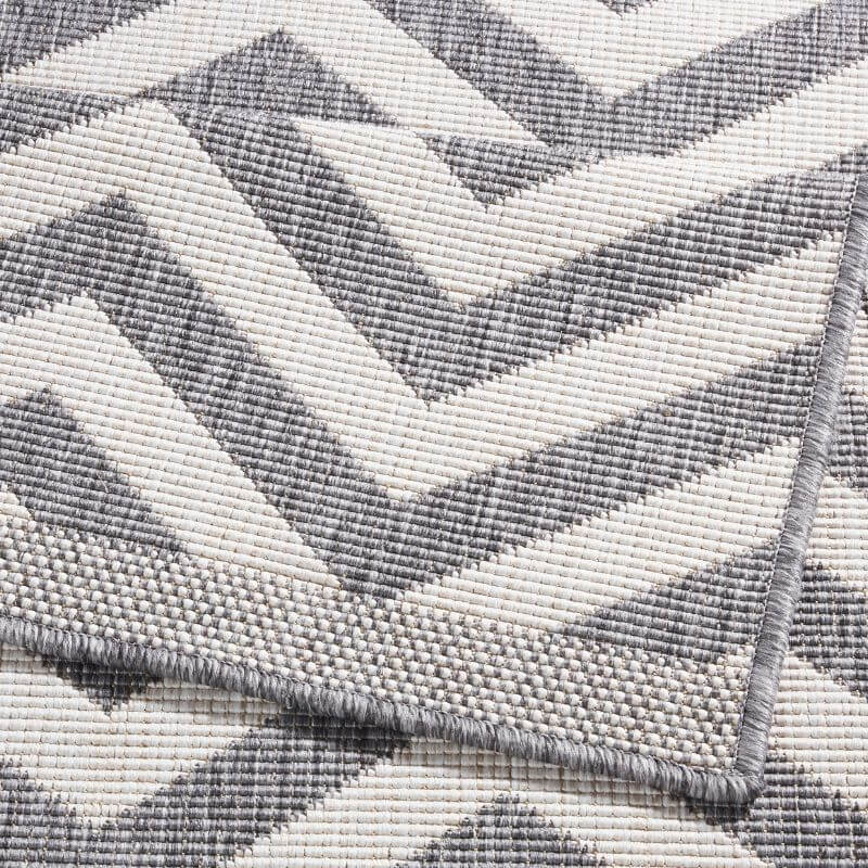 The Rugs Palma Reversible Indoor-Outdoor Rug |Chevron Design