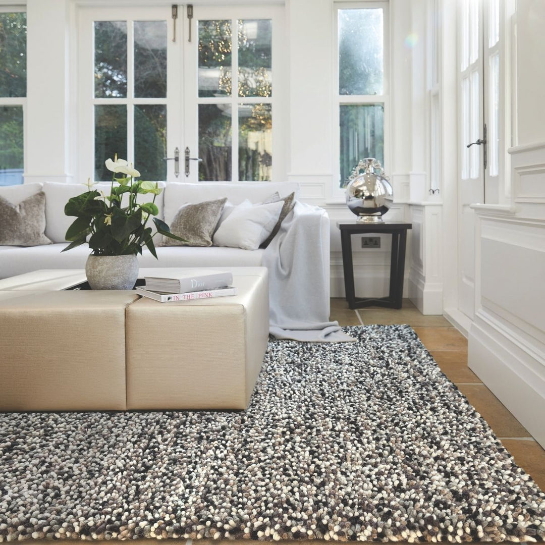 Rocks Shaggy Wool Rug – Thick Tubular Pile