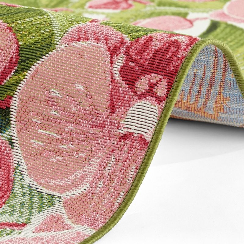 Indoor-Outdoor Tropical Design Rug