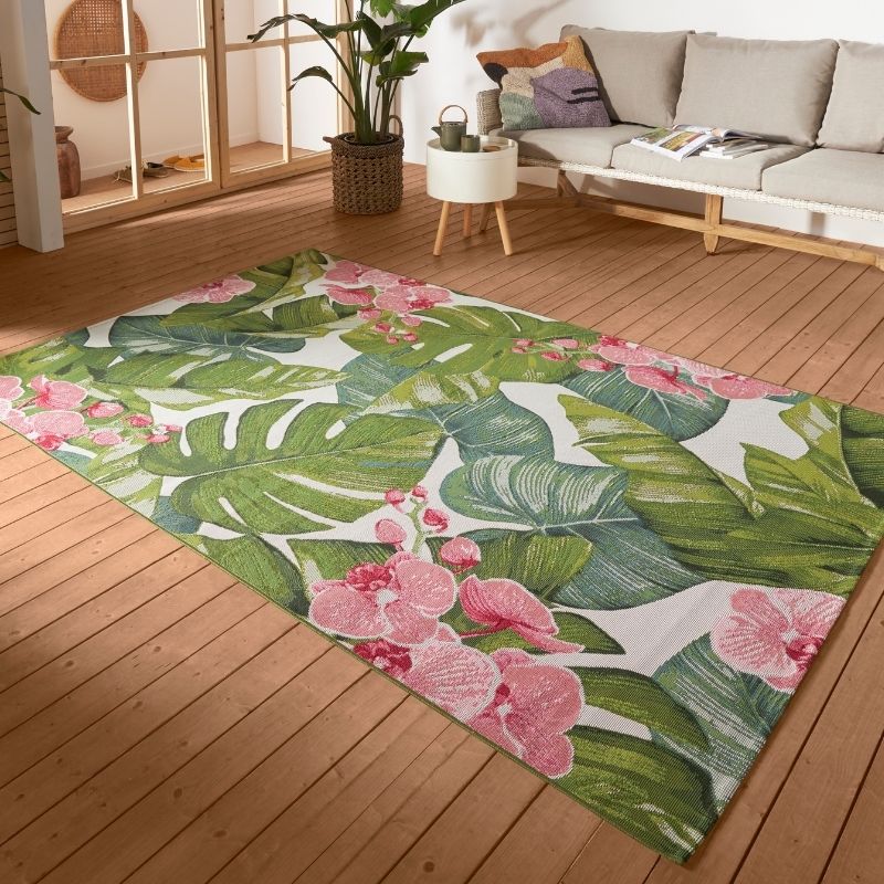 Indoor-Outdoor Tropical Design Rug