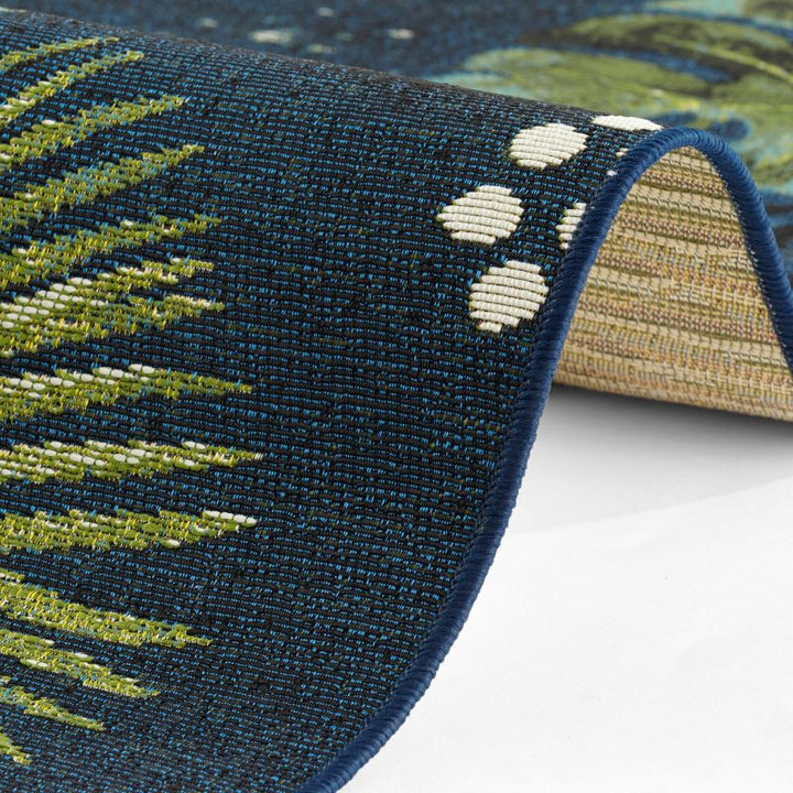 Indoor-Outdoor Tropical Design Rug