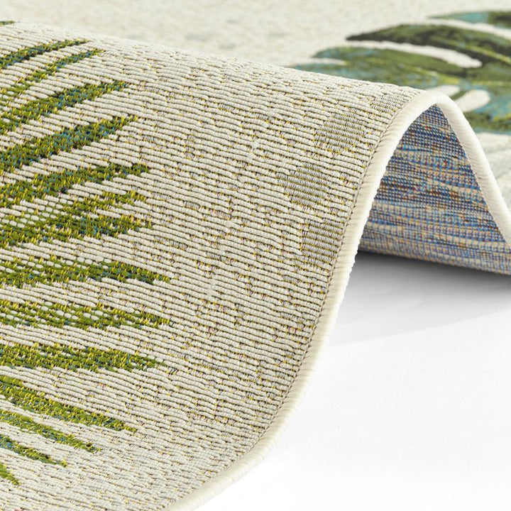 Indoor-Outdoor Tropical Design Rug