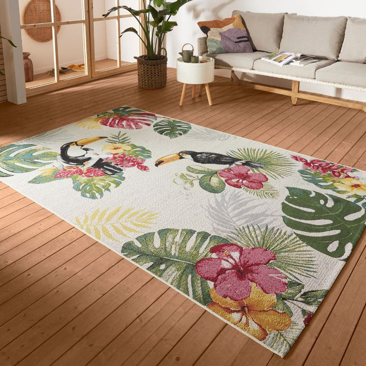 Indoor-Outdoor Tropical Design Rug