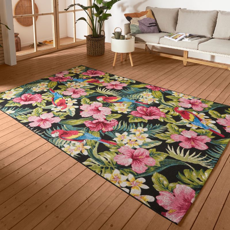 Indoor-Outdoor Tropical Design Rug