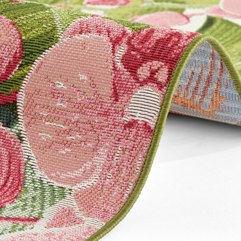Indoor-Outdoor Tropical Design Rug