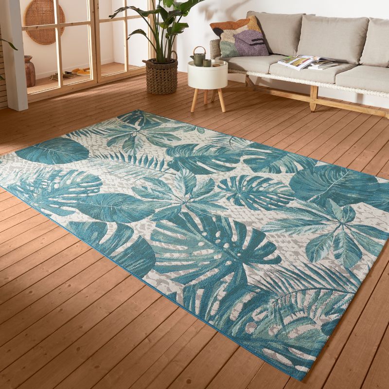 Indoor-Outdoor Tropical Design Rug