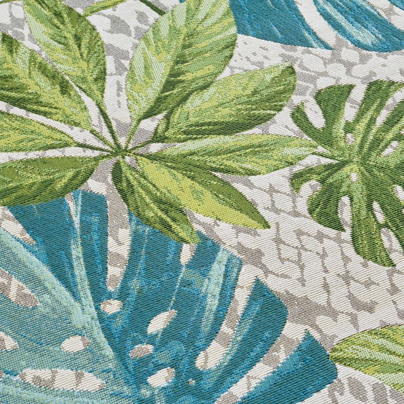 Indoor-Outdoor Tropical Design Rug