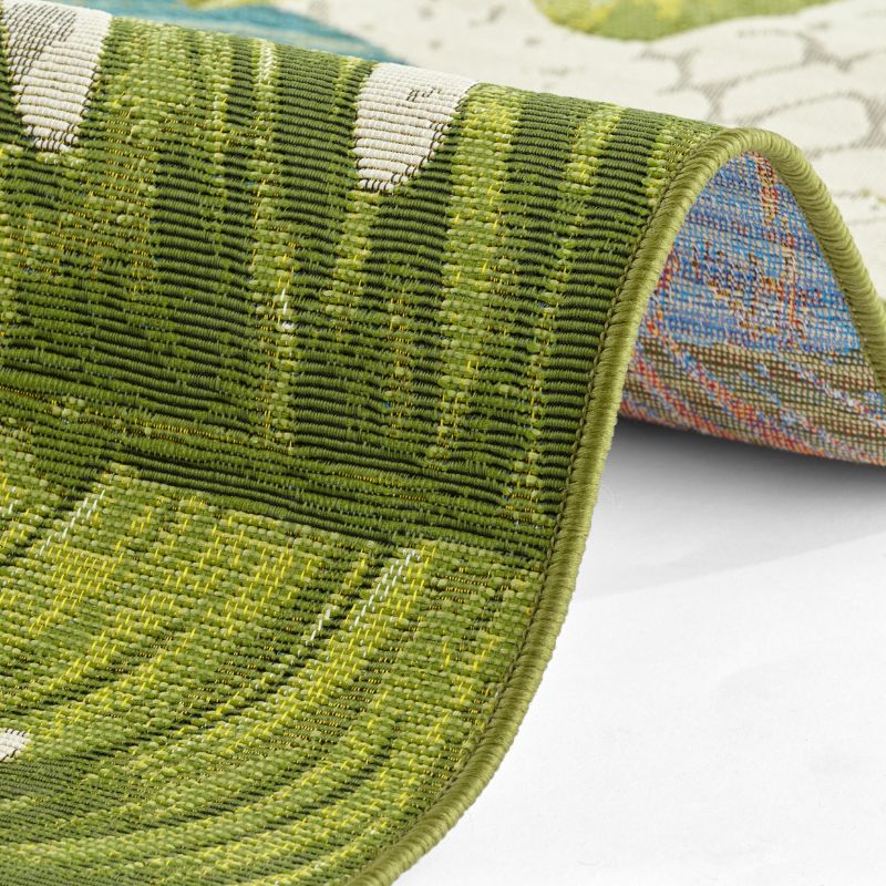 Indoor-Outdoor Tropical Design Rug