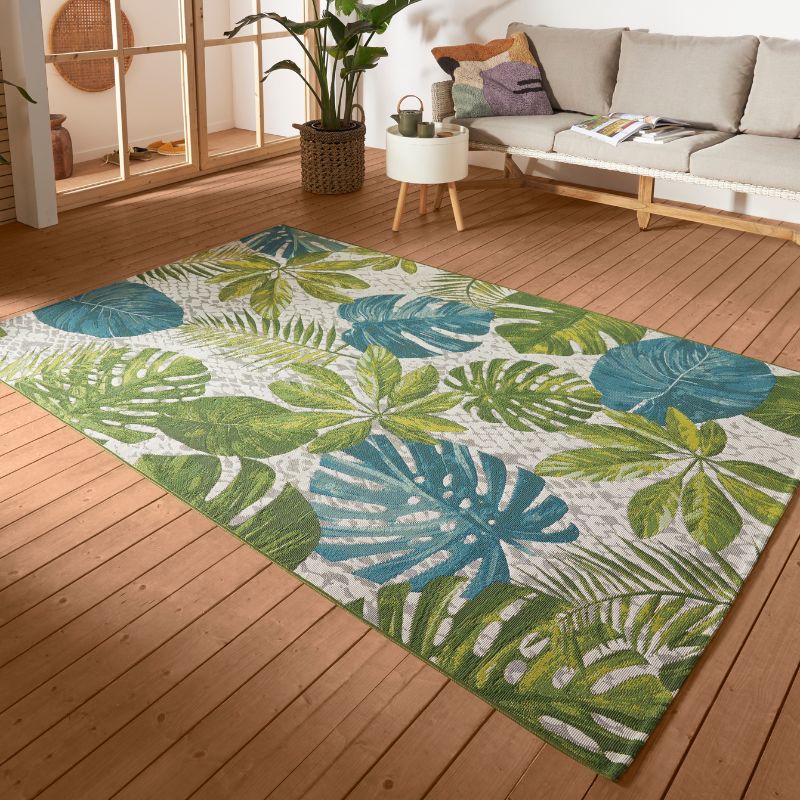 Indoor-Outdoor Tropical Design Rug