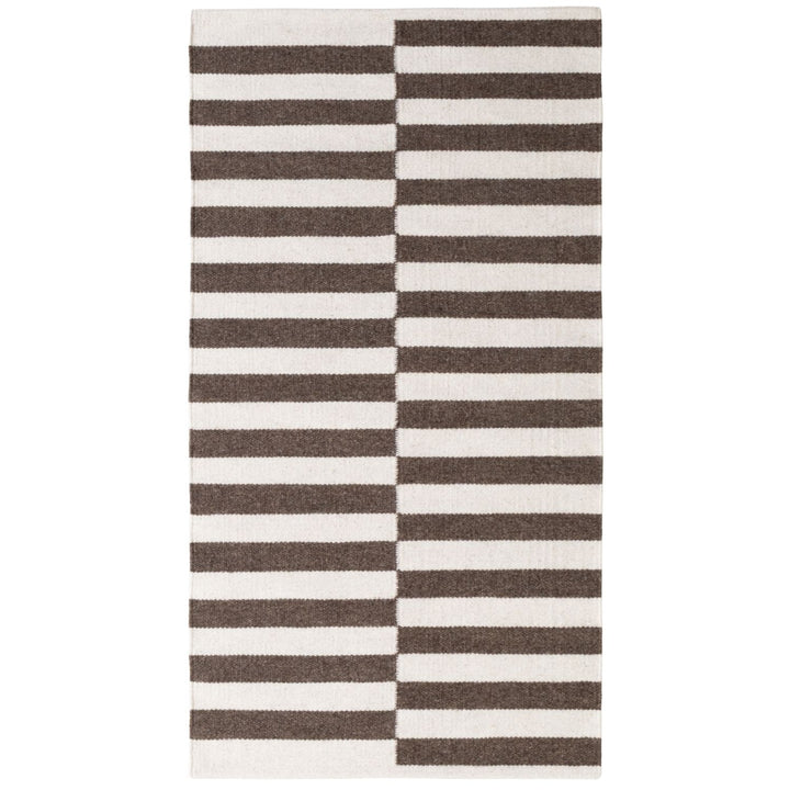 Vika Brown Wool Rug sound-absorbing rug, long-lasting, hand-made rug.