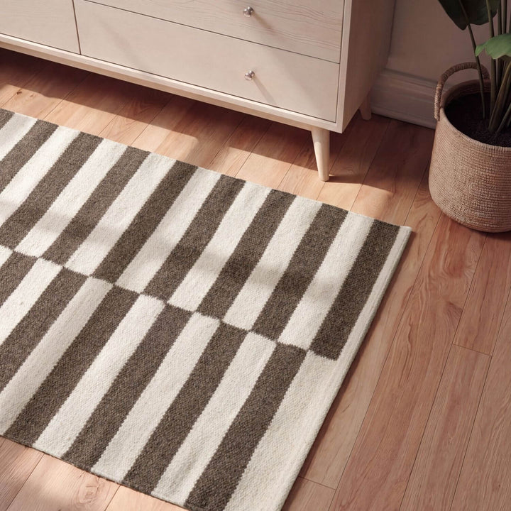 Vika Brown Wool Rug easy to clean rug, long-lasting, hand-made rug.