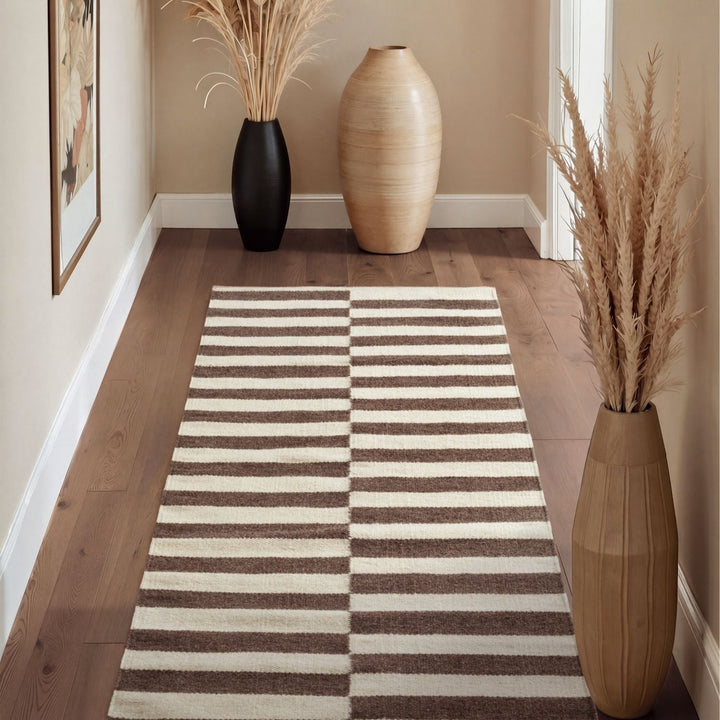 Vika Brown Wool Rug sound-absorbing rug, long-lasting, hand-woven rug.