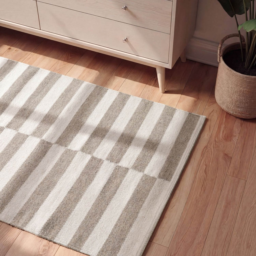 Vika Grey wool rug, striped design, reversible, underfloor heating, hand-woven, easy-care rug.