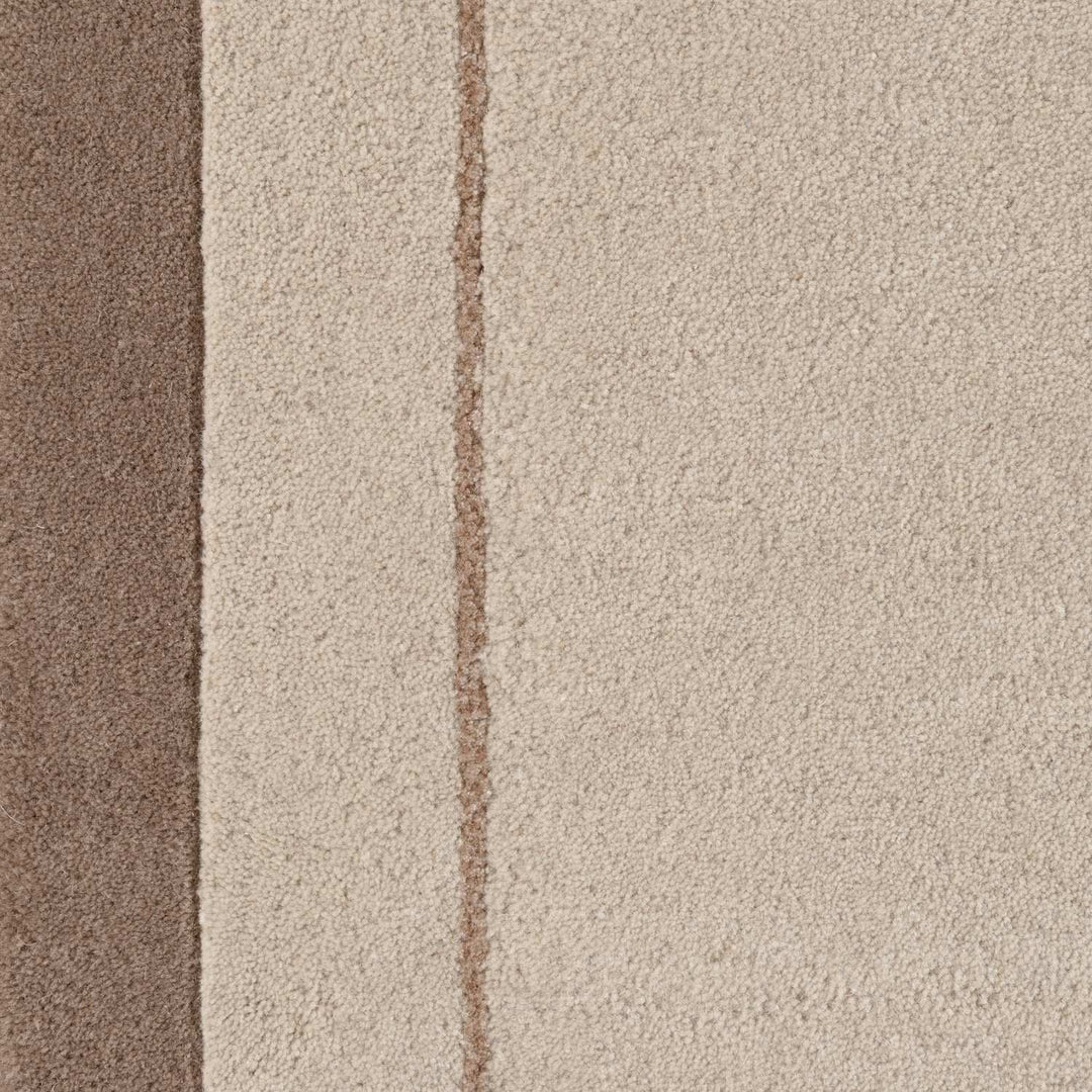 Villeroy &amp; Boch 1888 Wool Rug, cream brown colour, bordered design, hand-made, easy care.