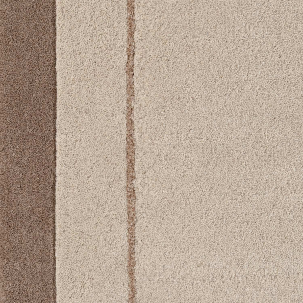 Villeroy & Boch 1888 Wool Rug, cream brown colour, bordered design, hand-made, easy care.