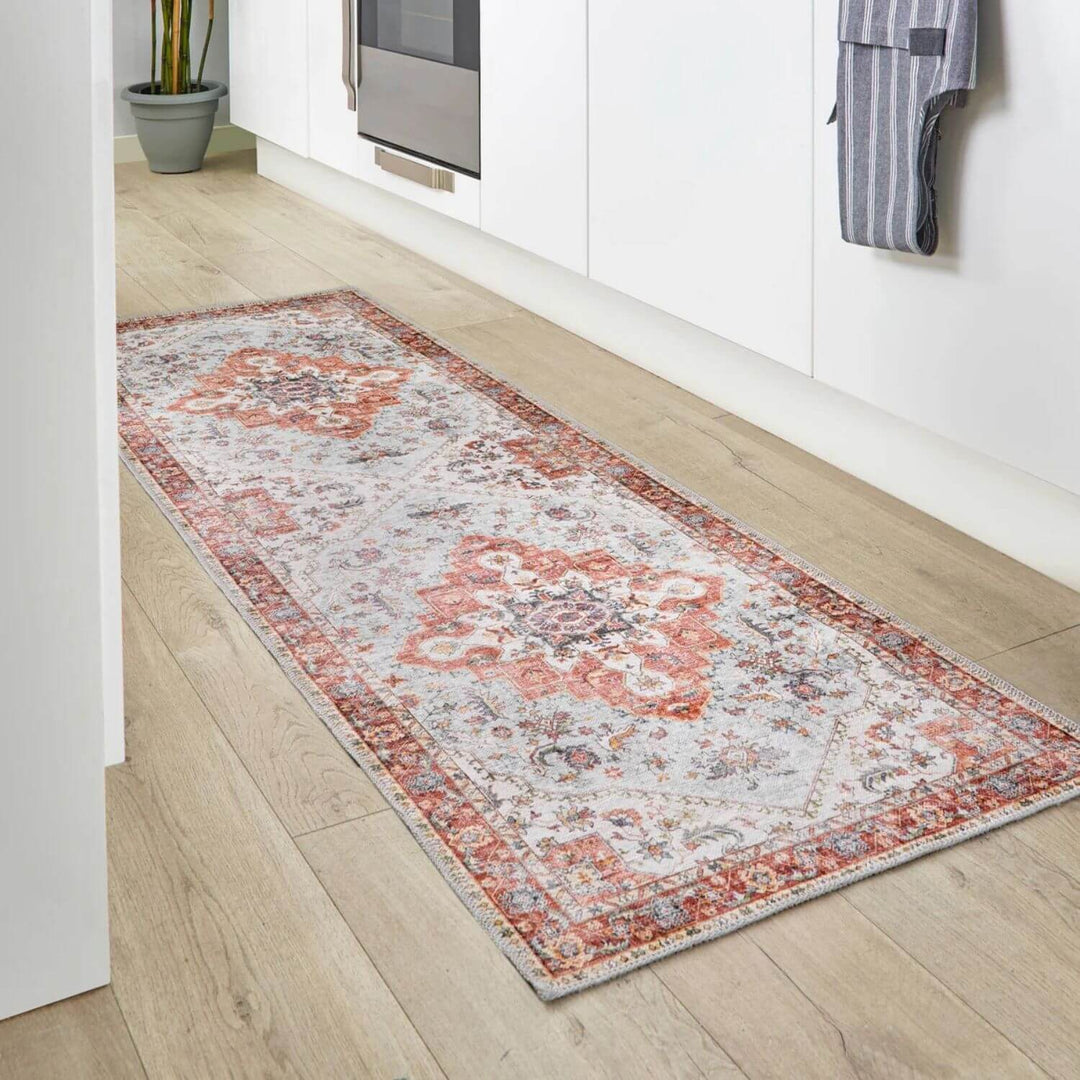 The Rugs Washable Rug Eterna Red: Vintage Style - Easy Care