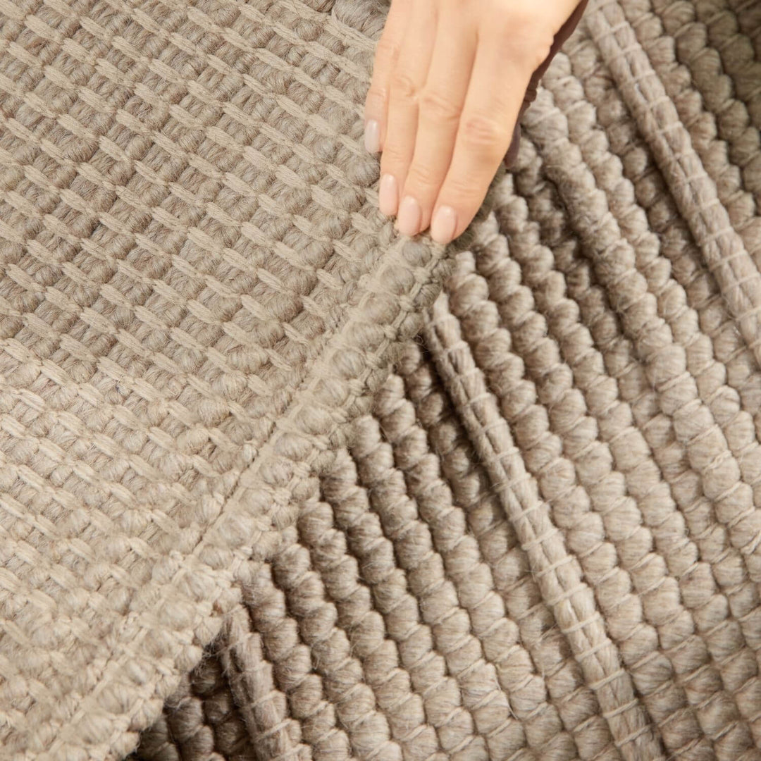 Camden Wool Parker Rug Beige High-quality, textured design, durable pile.