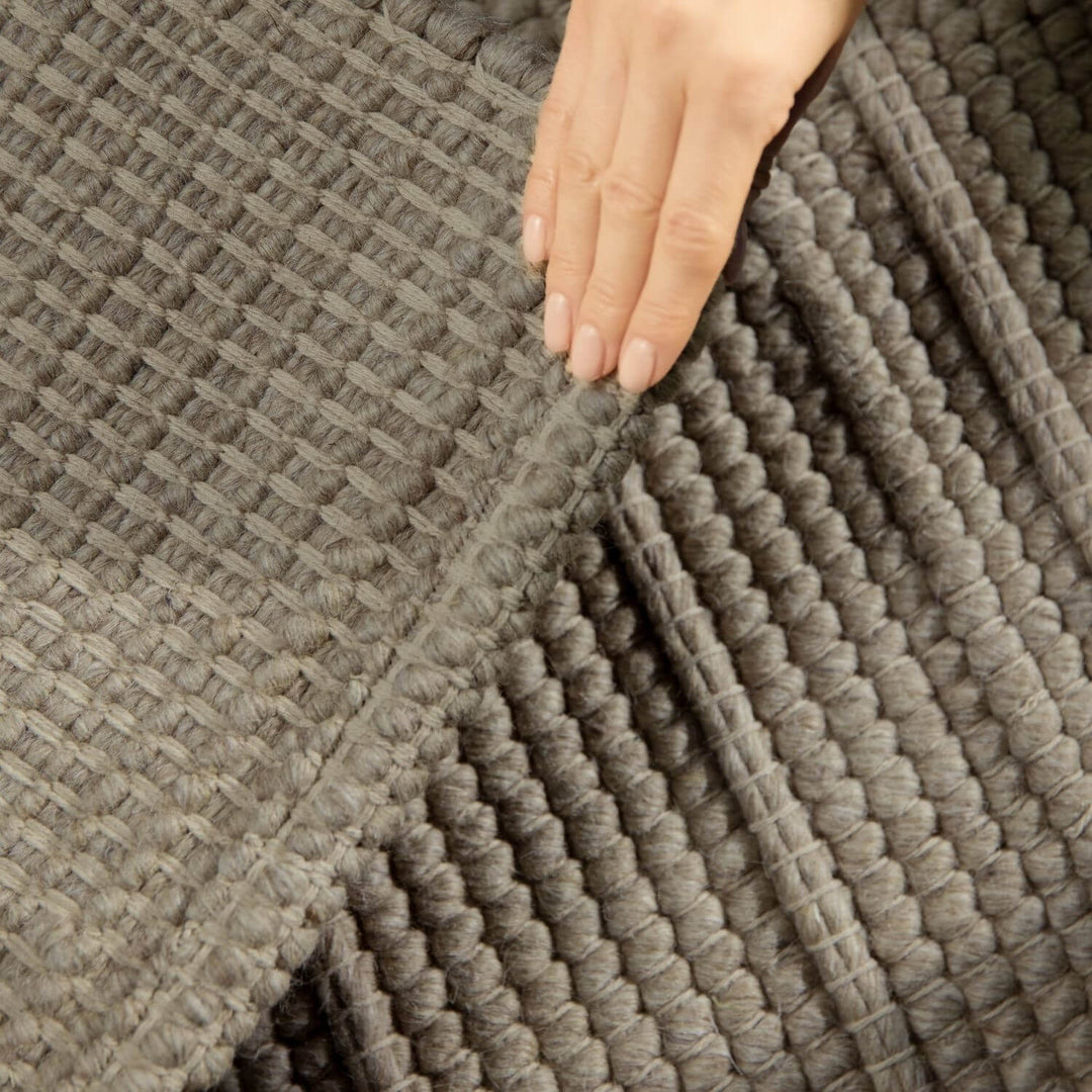 Camden Wool Parker Rug Grey, heat-insulting, striped textured design.