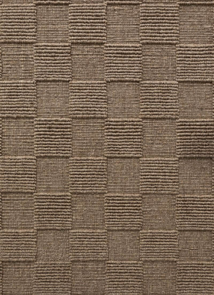 Scala Handwoven Wool Rug – Checkered Design