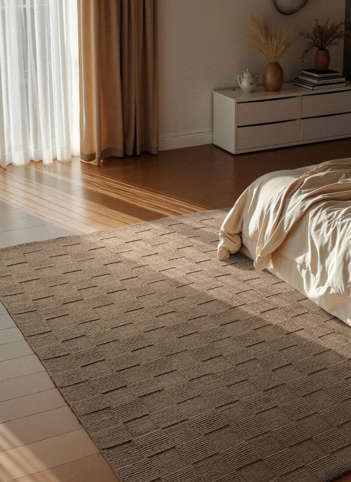 Scala Handwoven Wool Rug – Checkered Design