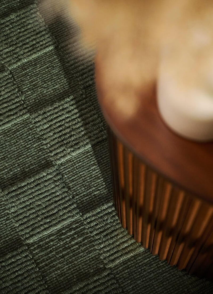 Scala Handwoven Wool Rug – Checkered Design