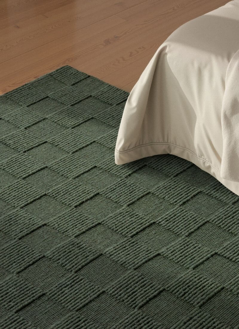 Scala Handwoven Wool Rug – Checkered Design