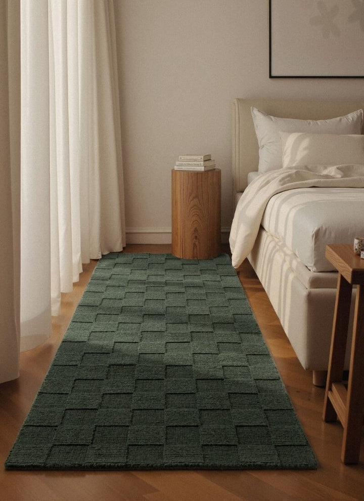 Scala Handwoven Wool Rug – Checkered Design