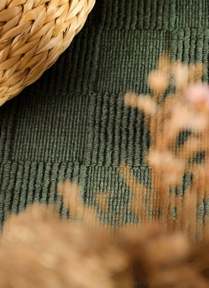 Scala Handwoven Wool Rug – Checkered Design