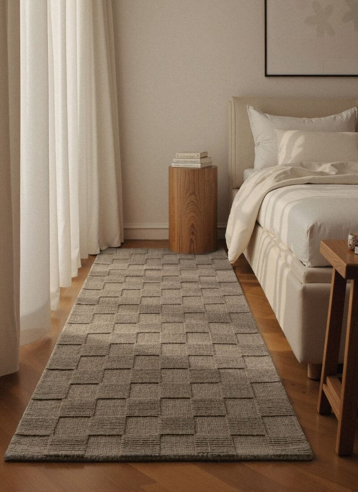 Scala Handwoven Wool Rug – Checkered Design