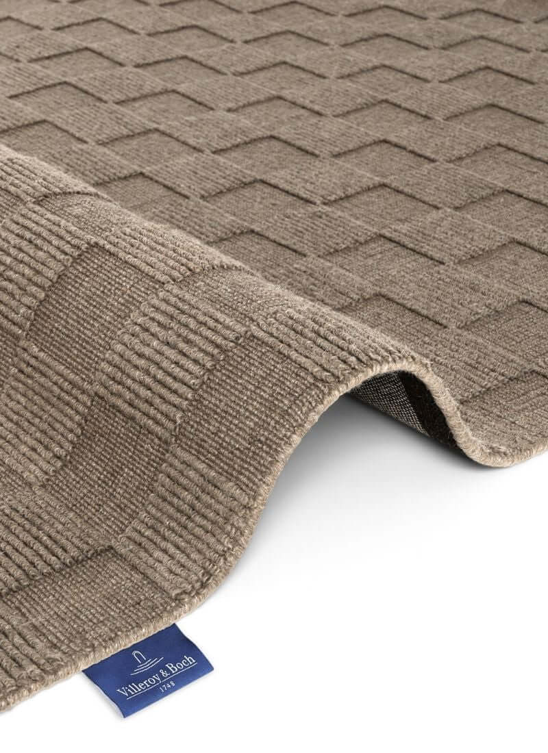 Scala Handwoven Wool Rug – Checkered Design
