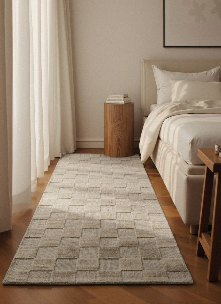 Scala Handwoven Wool Rug – Checkered Design
