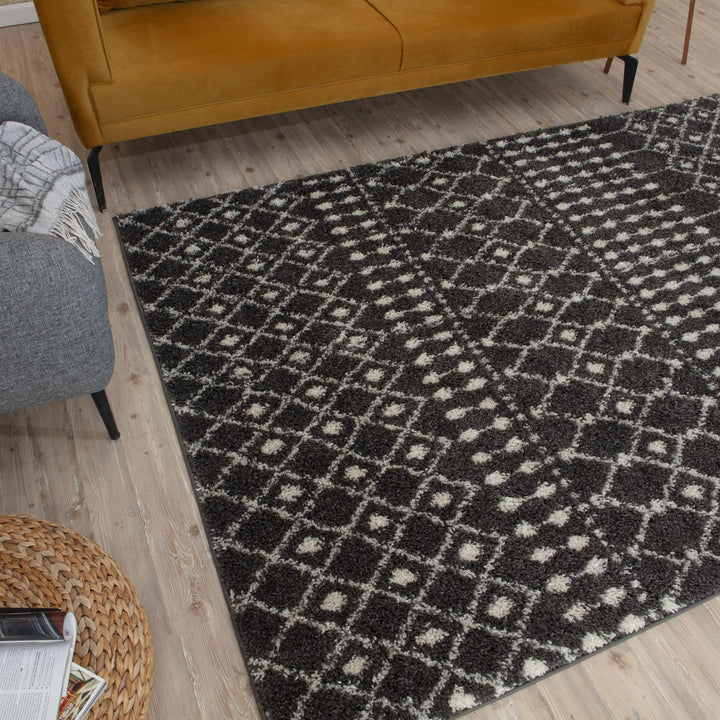 Moroccan Collection Shaggy Rugs in Dark Grey | 1040