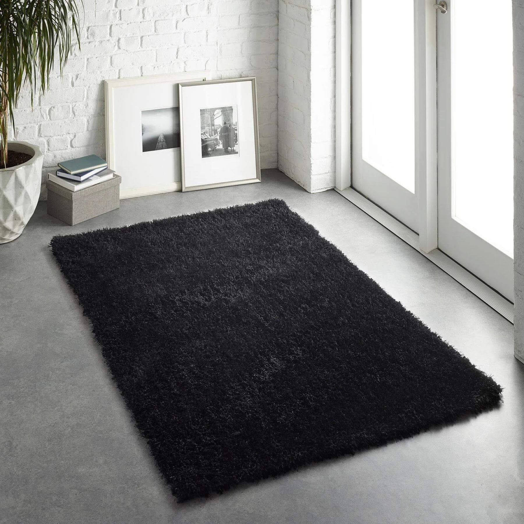 Chicago Black Shaggy Rug | Contemporary Comfort | The Rugs