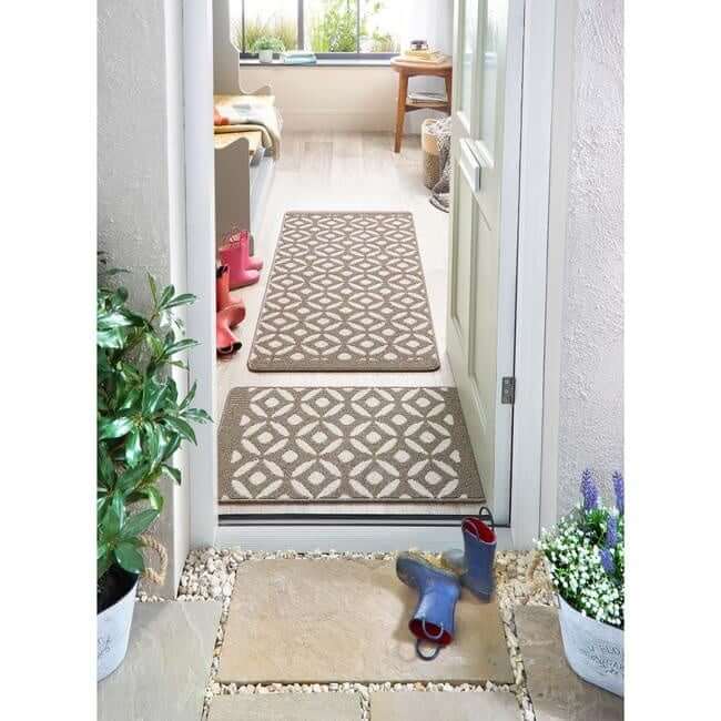 Geometric Design Washable Mat