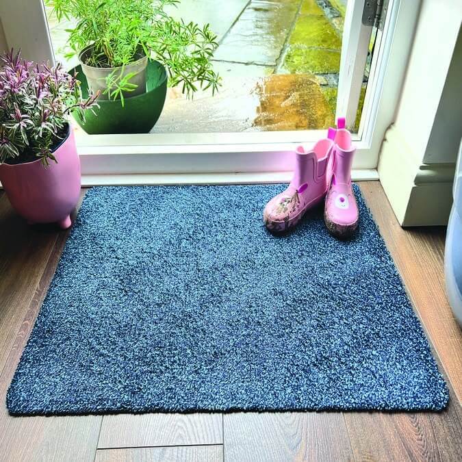 blue cotton plain washable mat with the environment