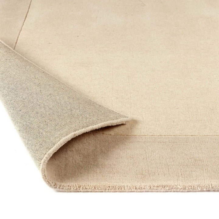 Borders Wool Rug – Hand-Loomed