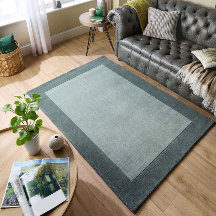 Borders Wool Rug – Hand-Loomed