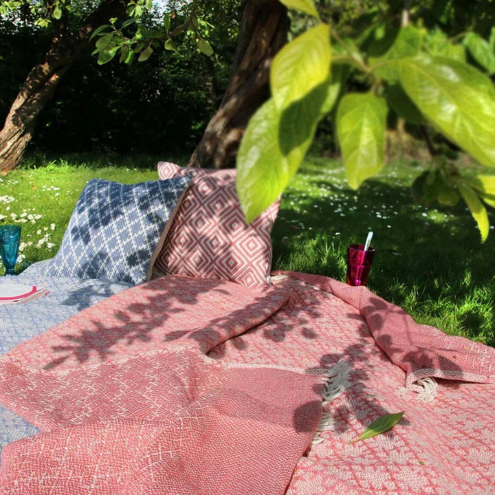 Trellis Design Woven Throw - Eco-Luxury Rugs | The Rugs