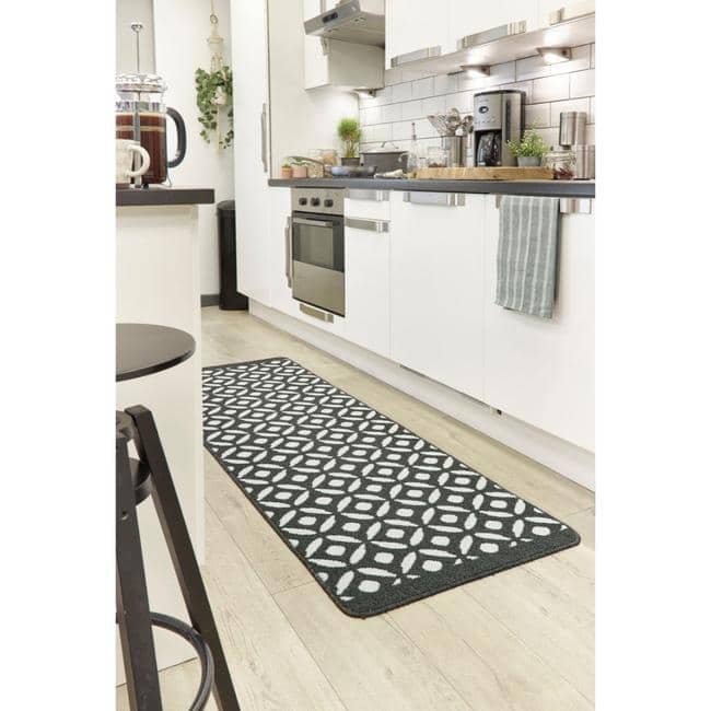 Geometric Design Washable Mat