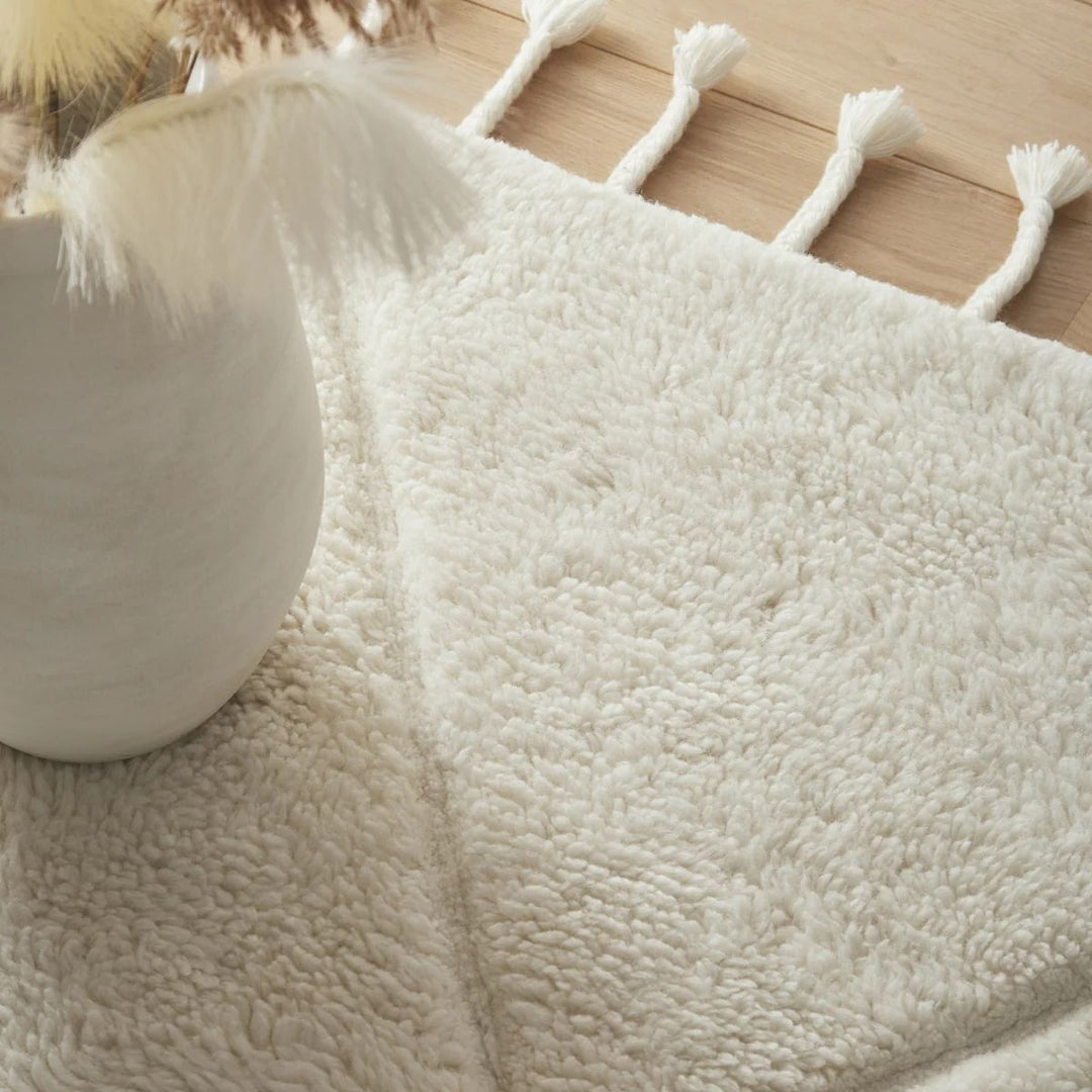 Berber Diamond Knotted Wool Rug