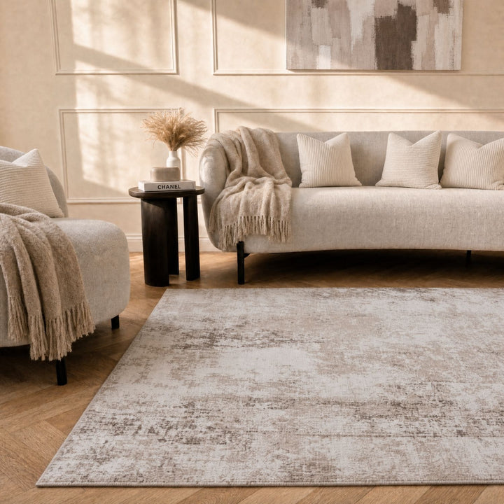 Elaris brown abstract rug, jute backing, anti-static, polypropylene material | The Rugs