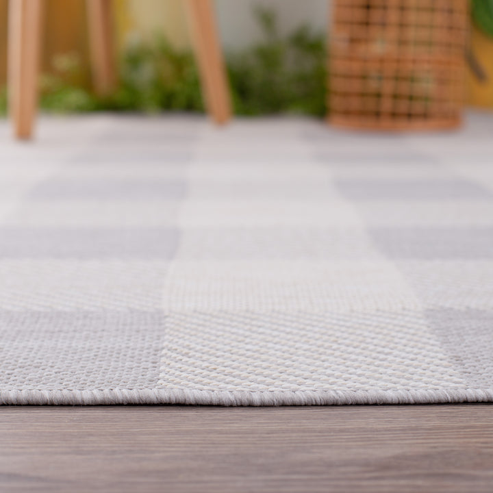 Ecology Collection Outdoor Rugs in Grey | 700GR