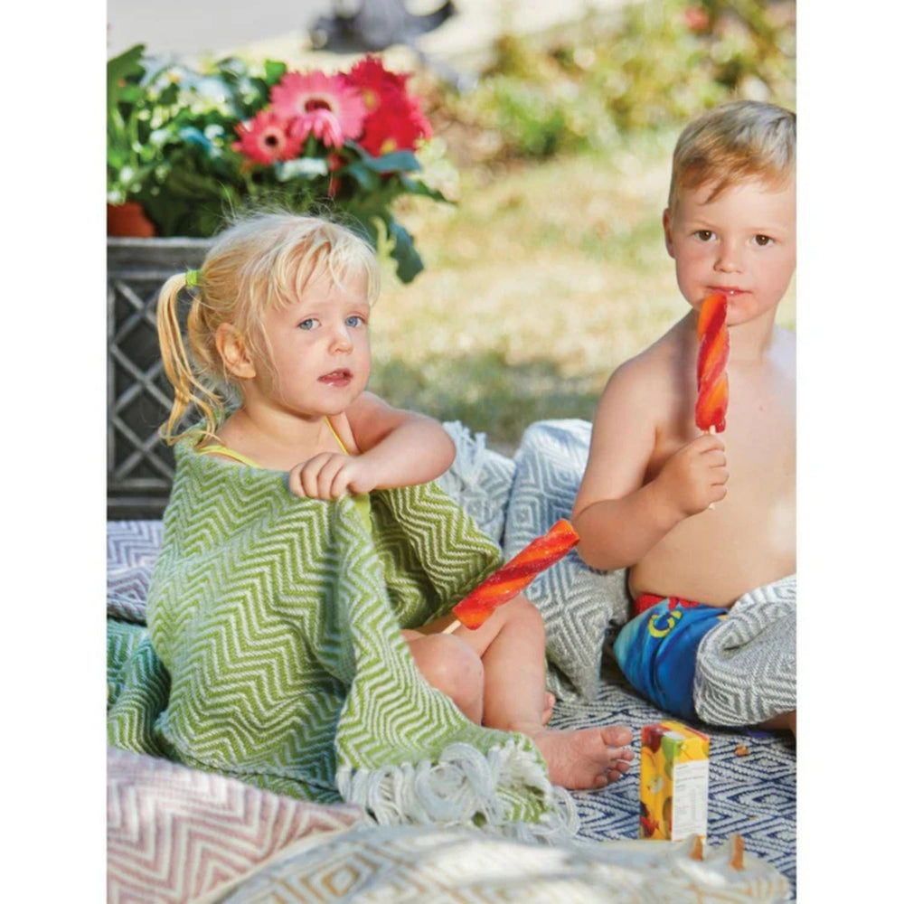 Herringbone Design Woven Throw | Sustainable | The Rugs