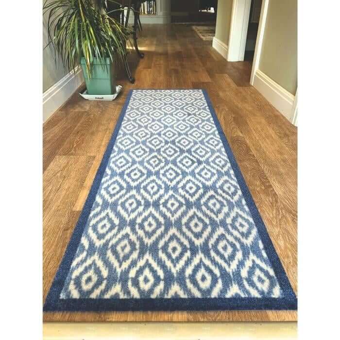 Nylon Geometric Mat and Runner