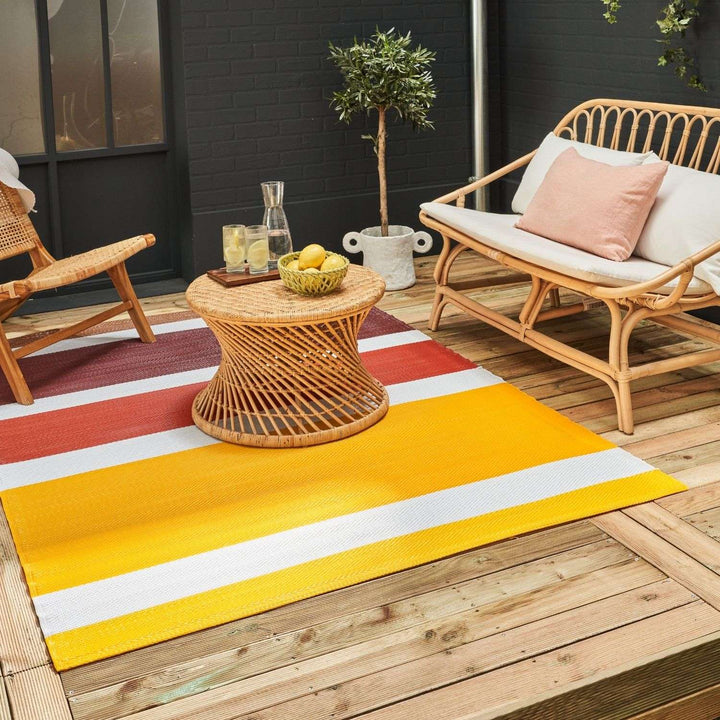 Outdoor Yellow Rug Lightweight Water resistant | The Rugs