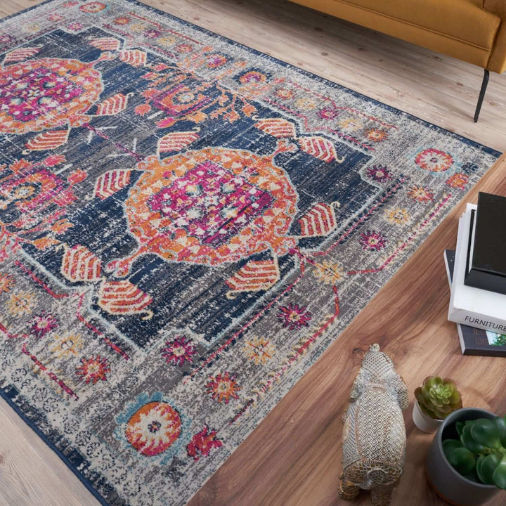 Living Room Rug Vintage in Multicolour